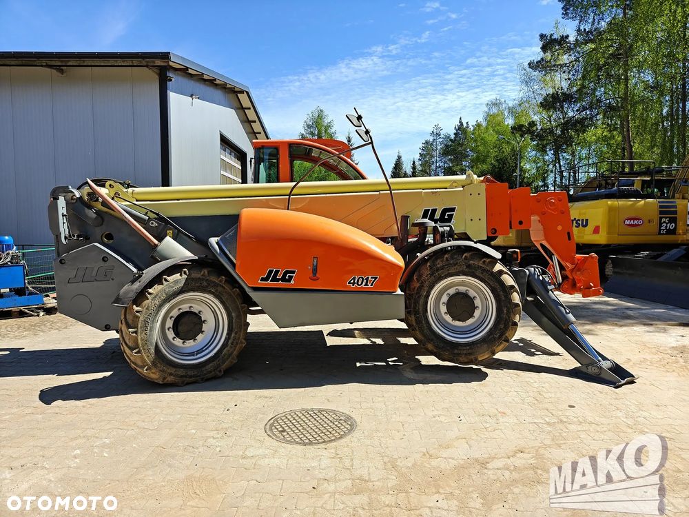 Caterpillar 906M - 5