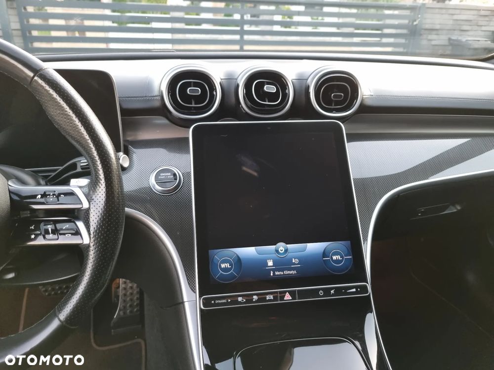 Mercedes-Benz Klasa C 300 e PHEV AMG - 28