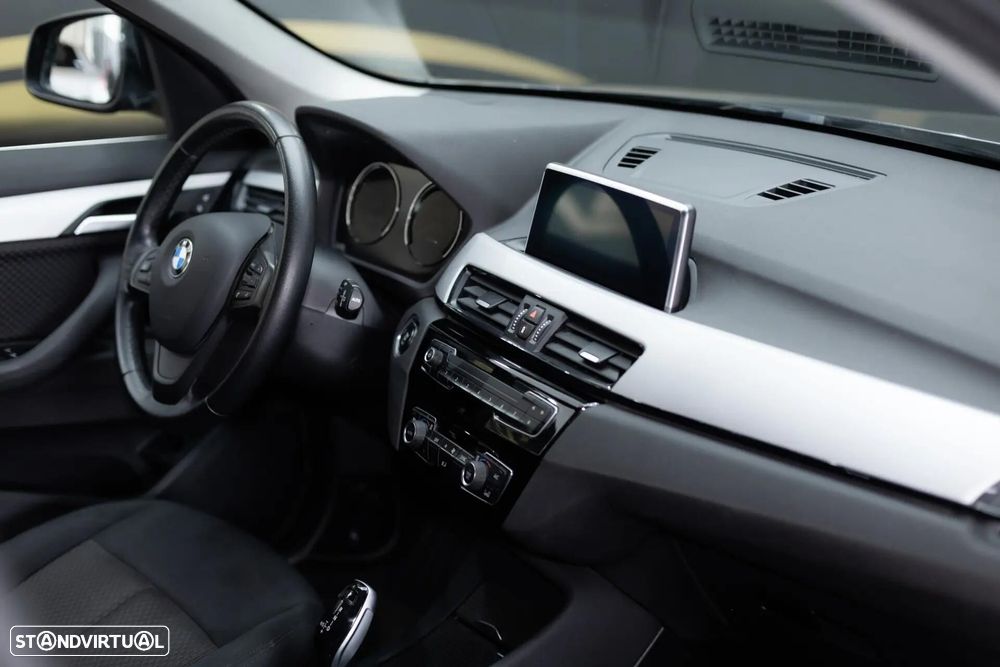 BMW X1 16 d sDrive Advantage Auto - 23
