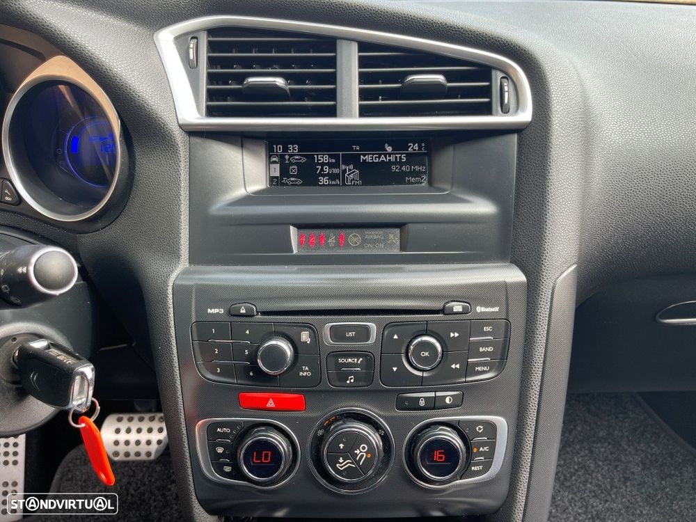 Citroën DS4 1.6 e-HDi So Chic CMP6 - 31