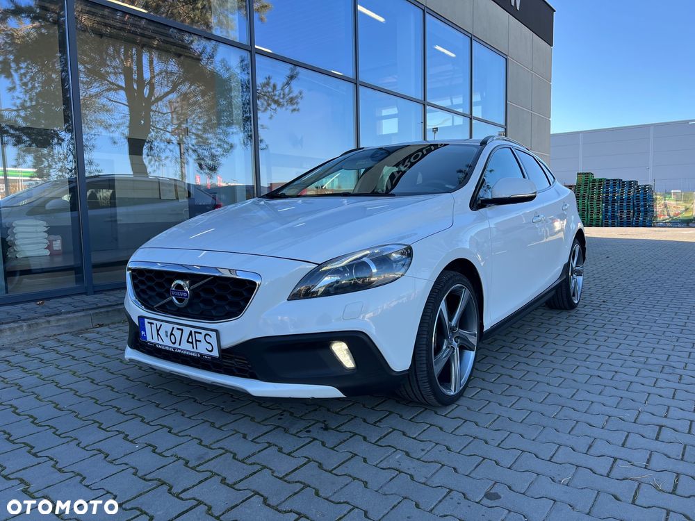 Volvo V40 Cross Country D4 Momentum - 2
