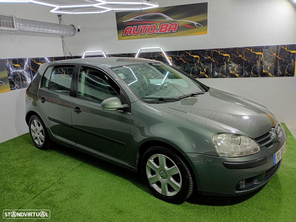 VW Golf 1.9 TDi 6V Confortline - 10