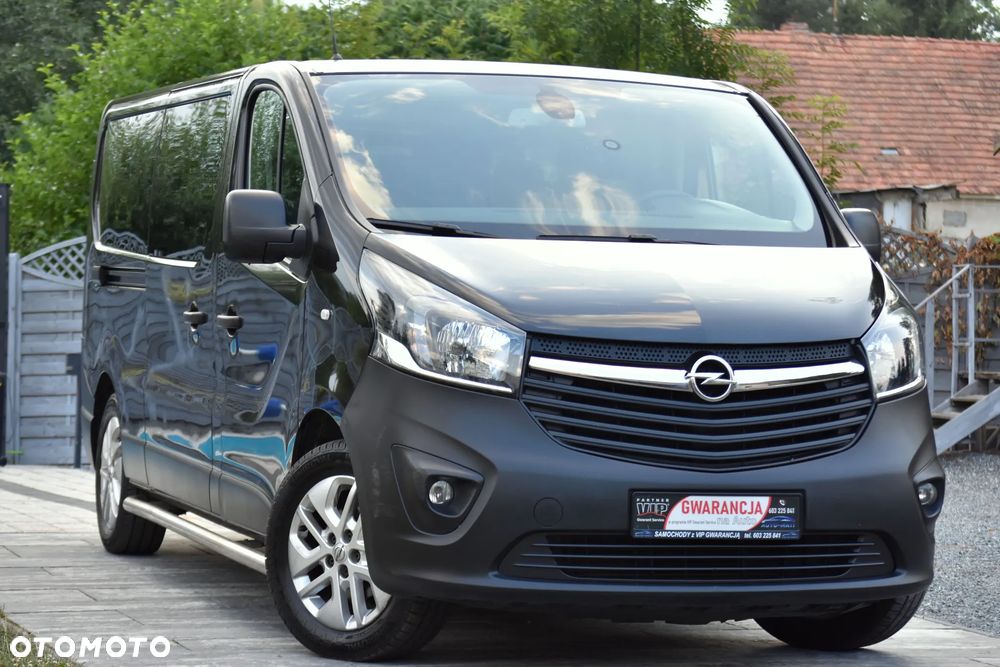 Opel Vivaro - 8