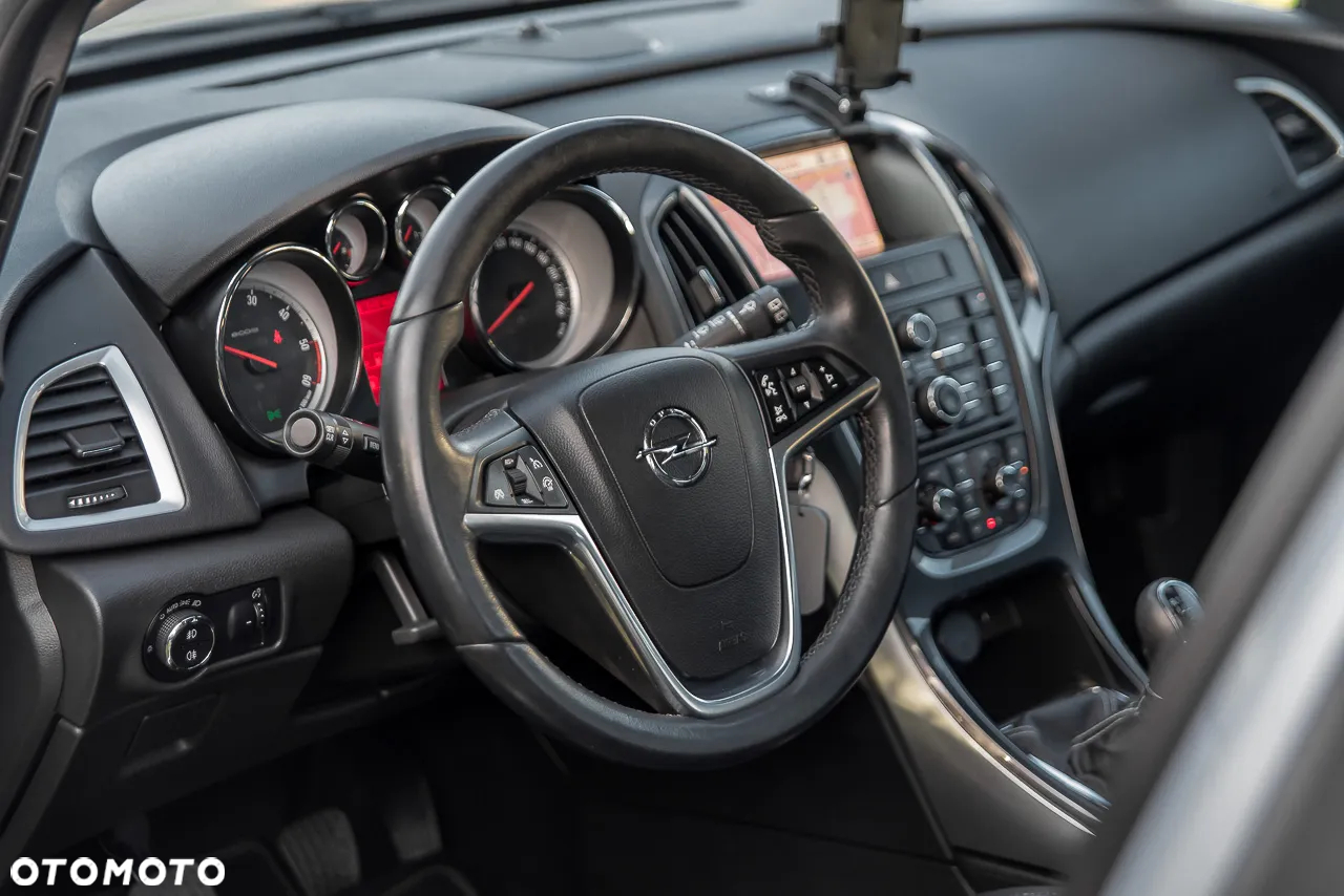 Opel Astra - 9
