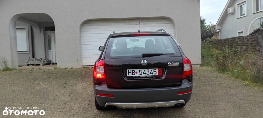 Skoda Octavia 2.0 TDI DPF 4x4 Ambiente - 38
