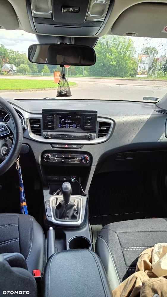 Kia Ceed 1.6 CRDi SCR L - 8