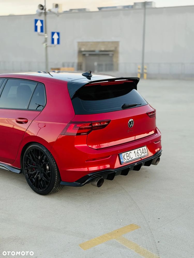 Volkswagen Golf GTI (BlueMotion Technology) DSG Performance - 8