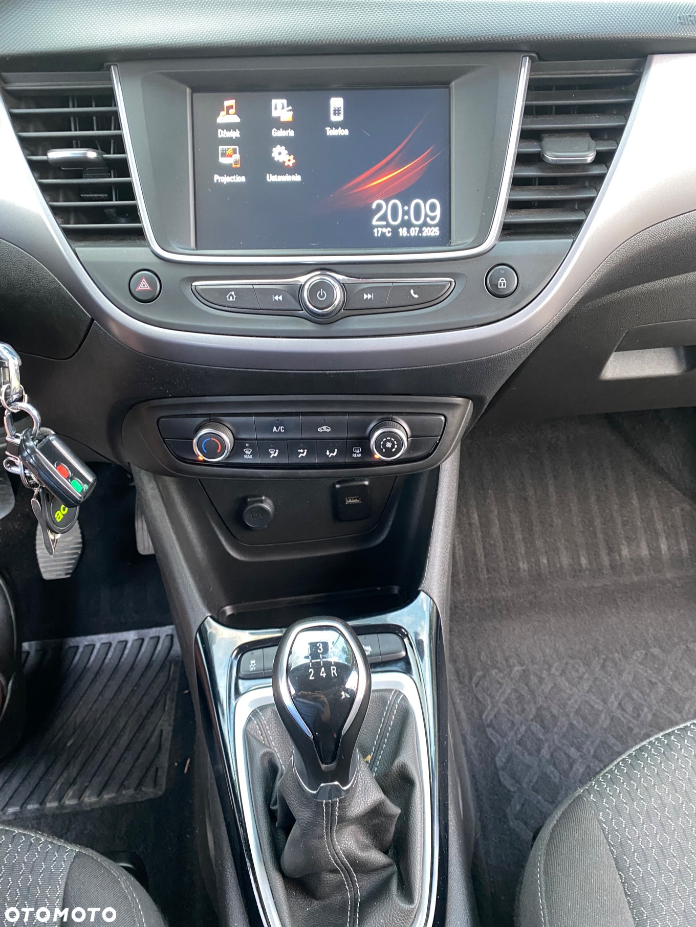 Opel Crossland X 1.2 Enjoy - 14
