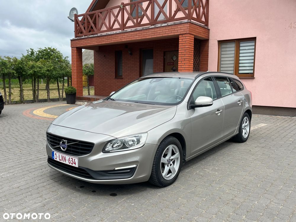 Volvo V60 D2 Drive-E Summum - 10