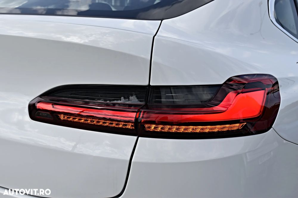 BMW X4 xDrive30i Aut. xLine - 32