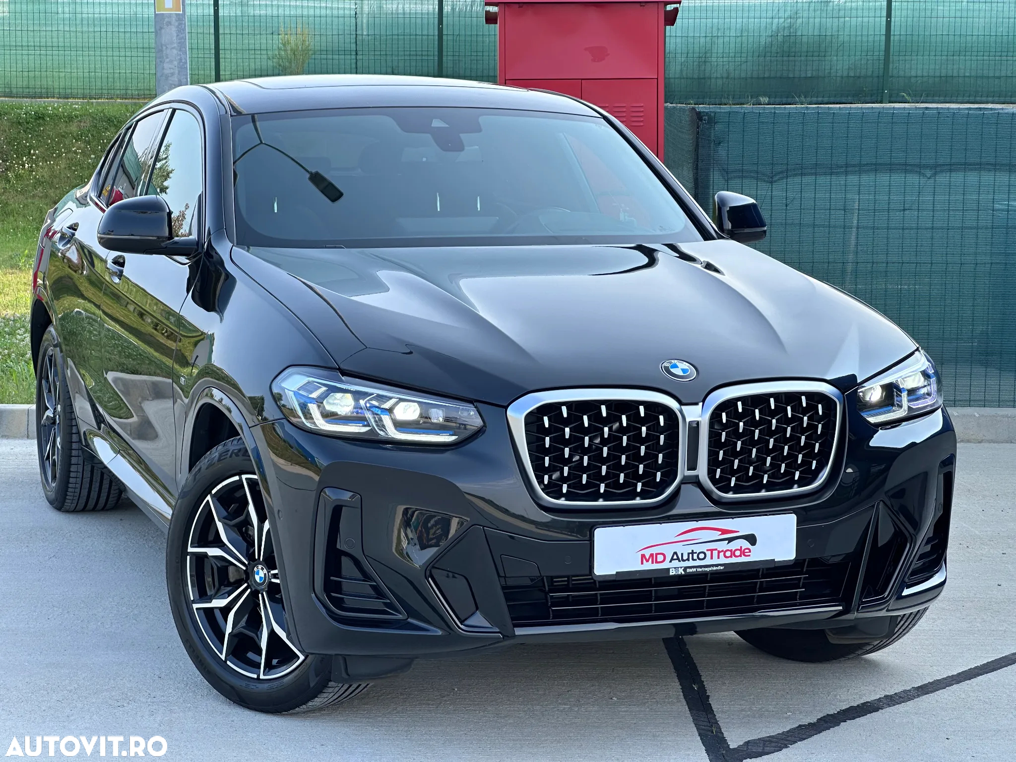 BMW X4 xDrive20i AT M Sport - 2