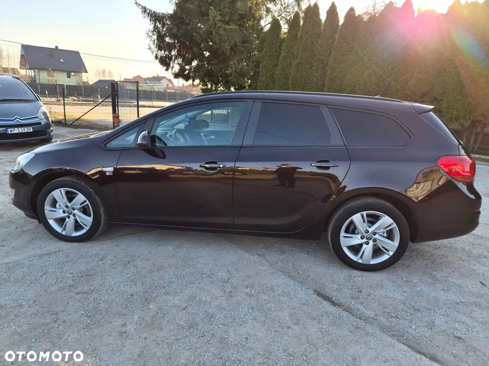 Opel Astra 1.4 Turbo - 21