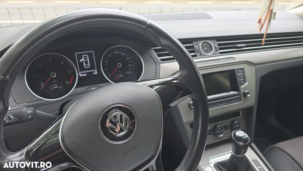 VOLKSWAGEN Passat 2015