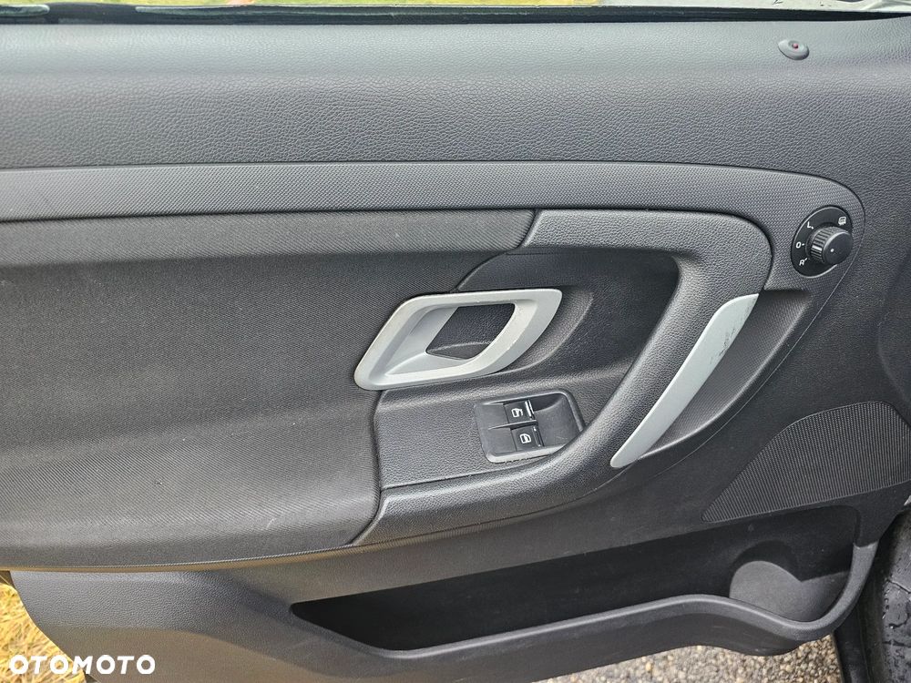 Skoda Roomster 1.4 16V PLUS EDITION - 22