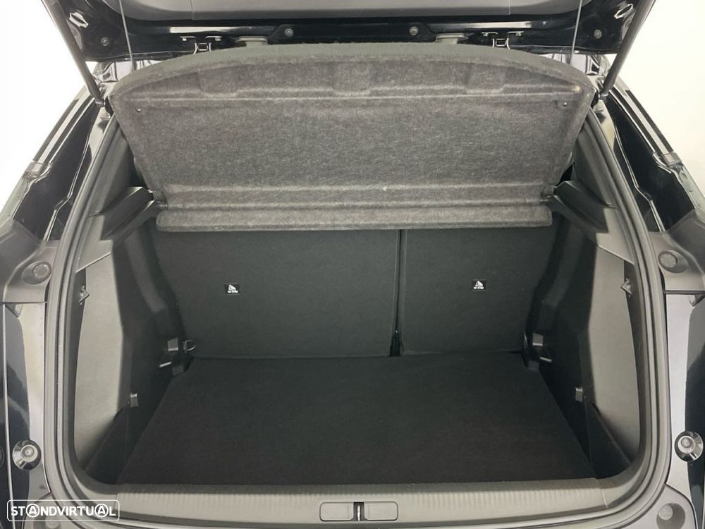 Peugeot 2008 1.2 PureTech Active - 13