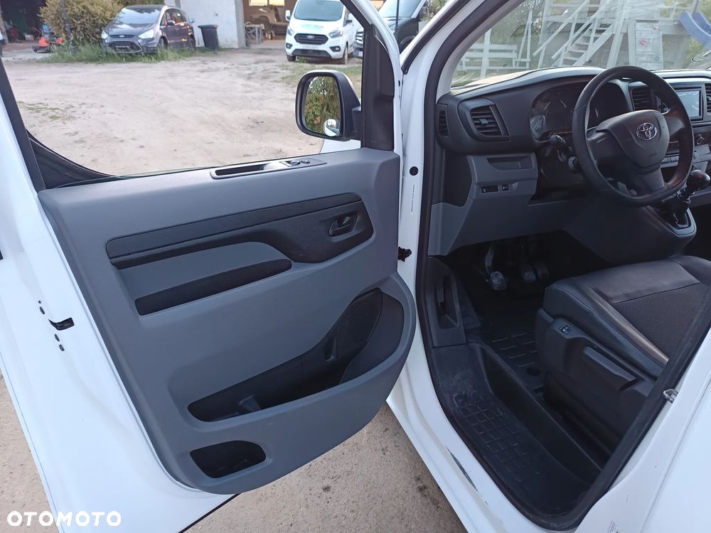 Toyota Proace - 11