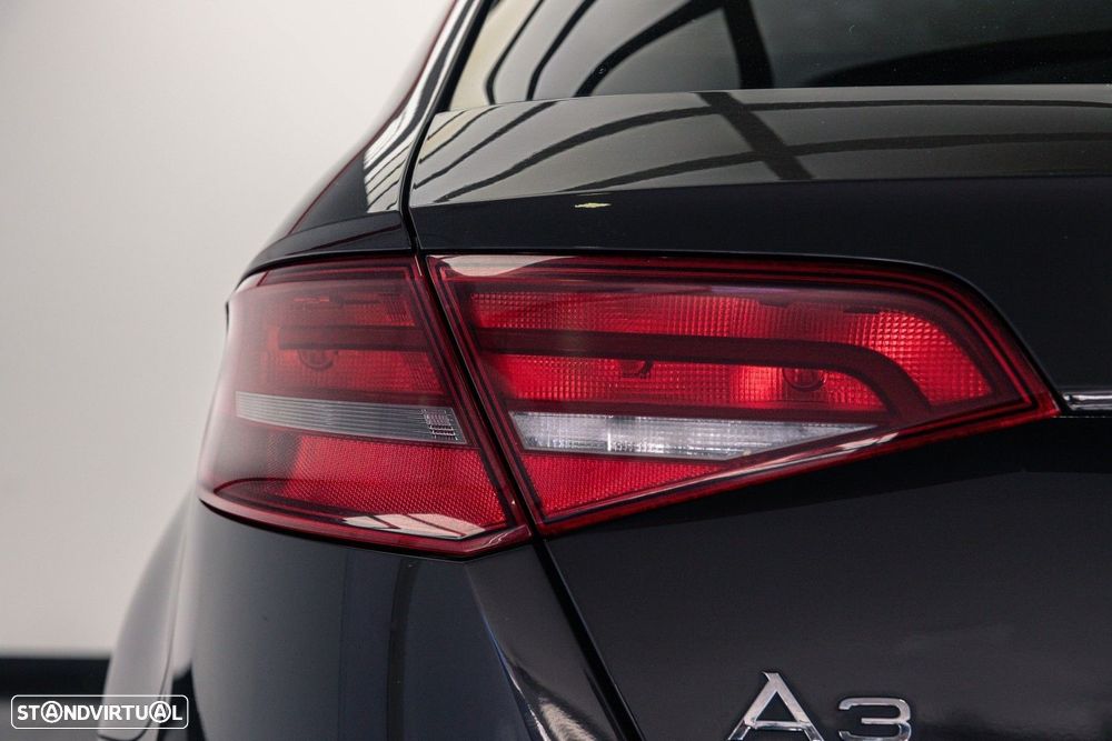 Audi A3 Sportback 1.6 TDI Design - 10