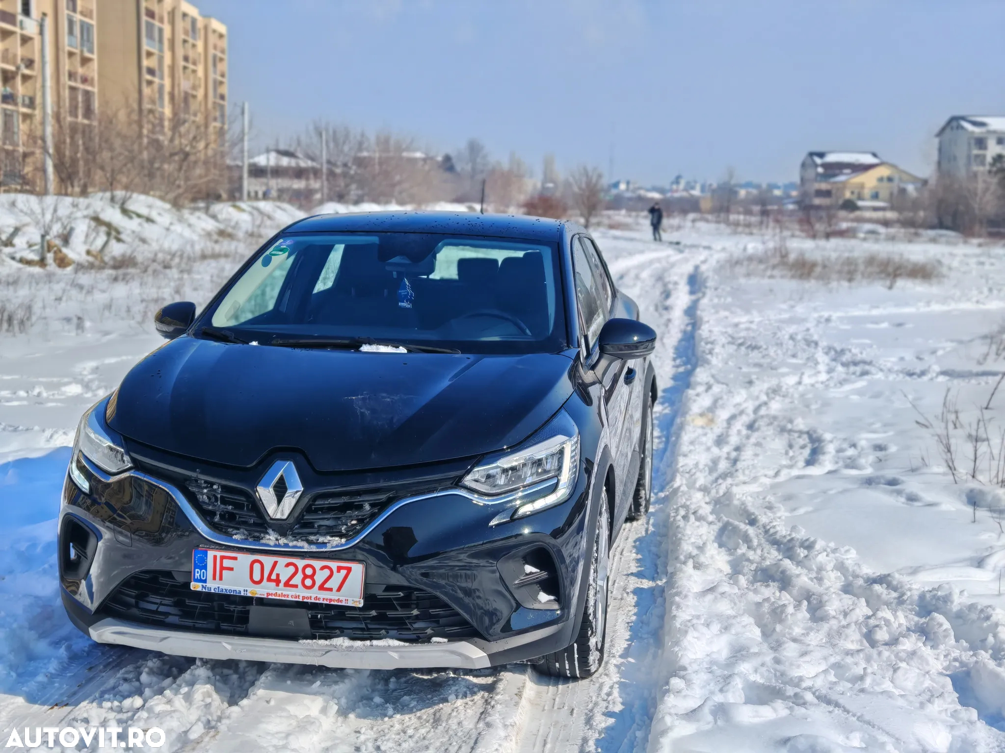 Renault Captur TCe 90 ZEN - 31