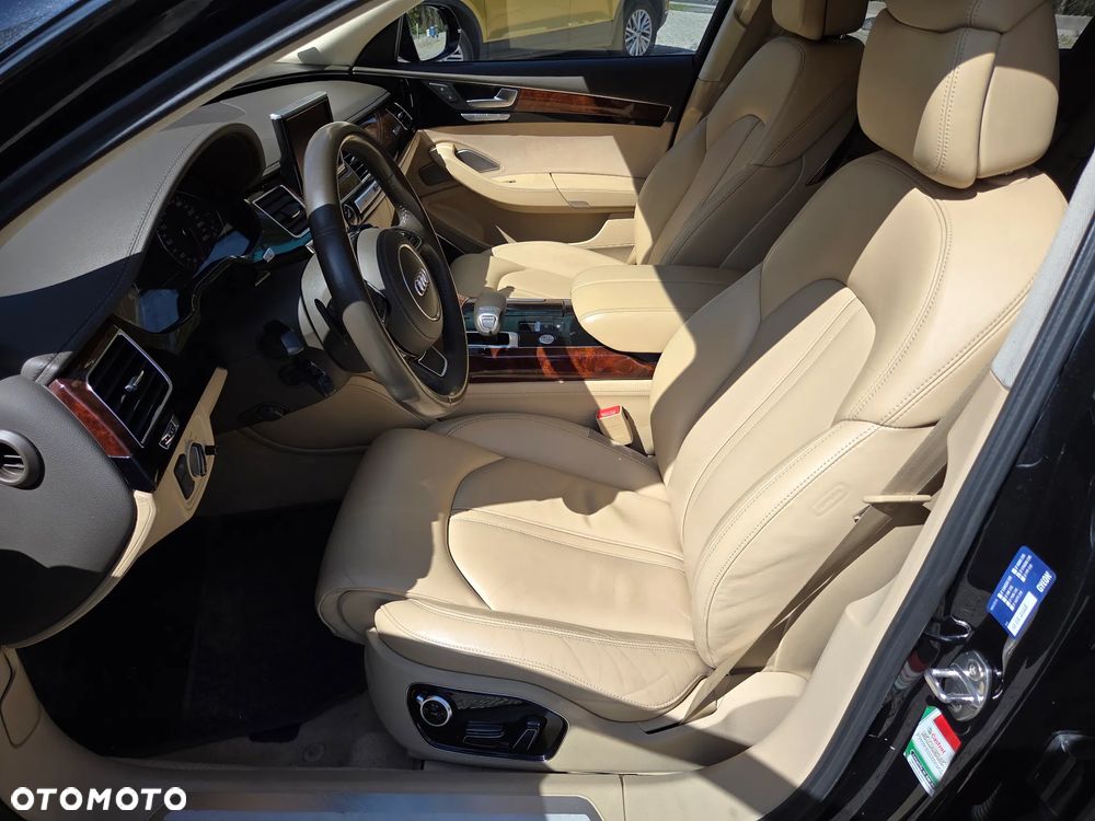 Audi A8 4.2 FSI Quattro tiptronic - 12