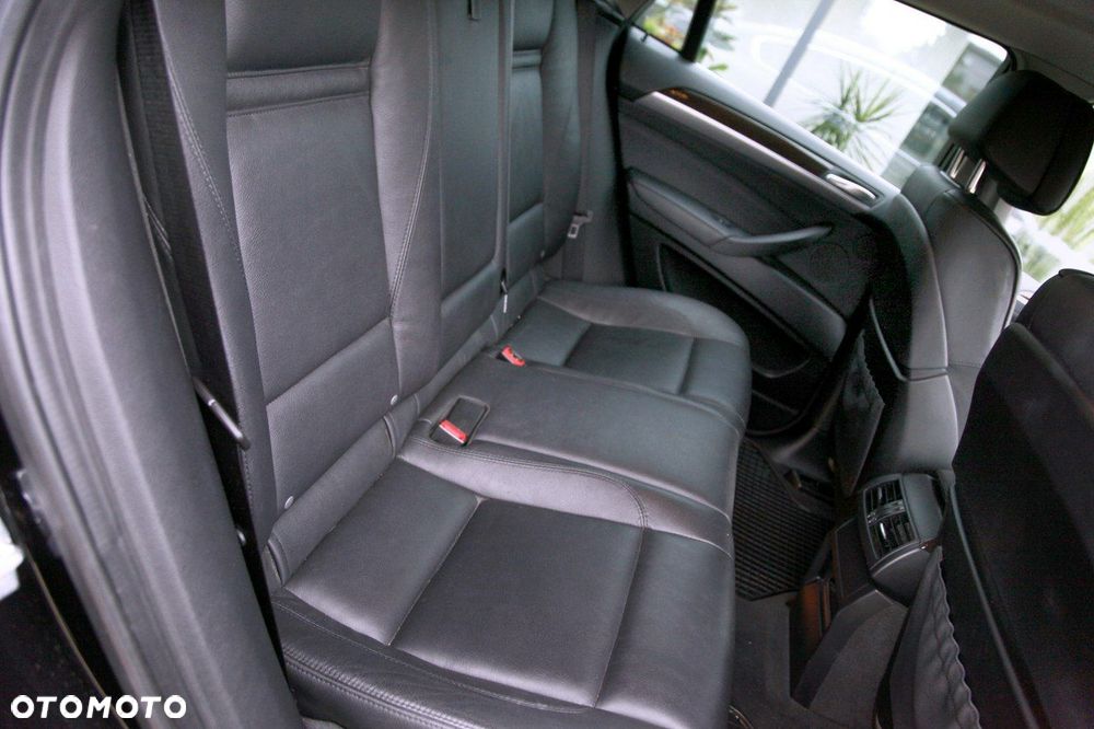 BMW X6 - 19