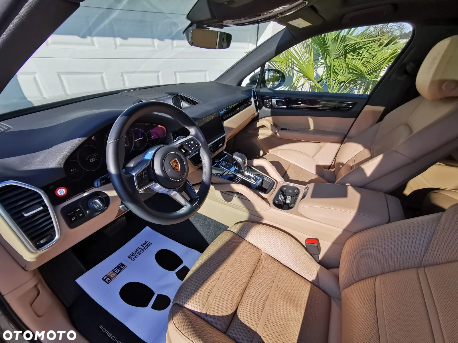Porsche Cayenne Standard - 5