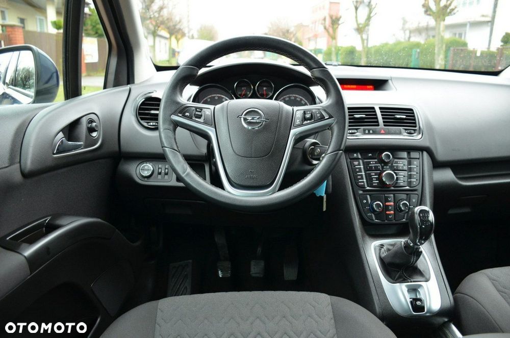 Opel Meriva - 26