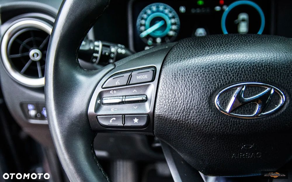 Hyundai Kona - 17