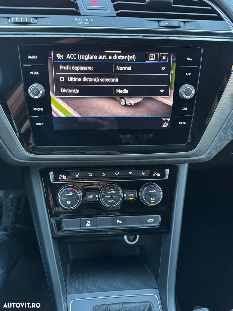 Volkswagen Touran 1.5 TSI DSG Comfortline - 13