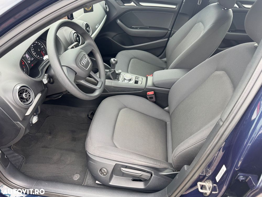 Audi A3 ack 1.6 30 TDI - 6