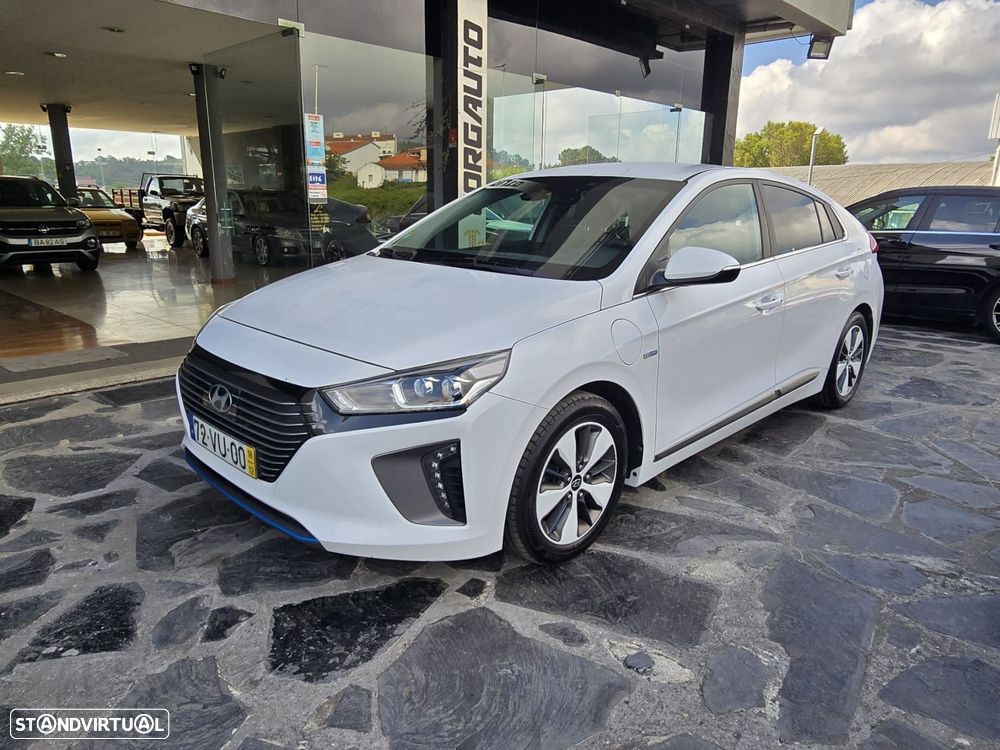 Hyundai Ioniq - 1