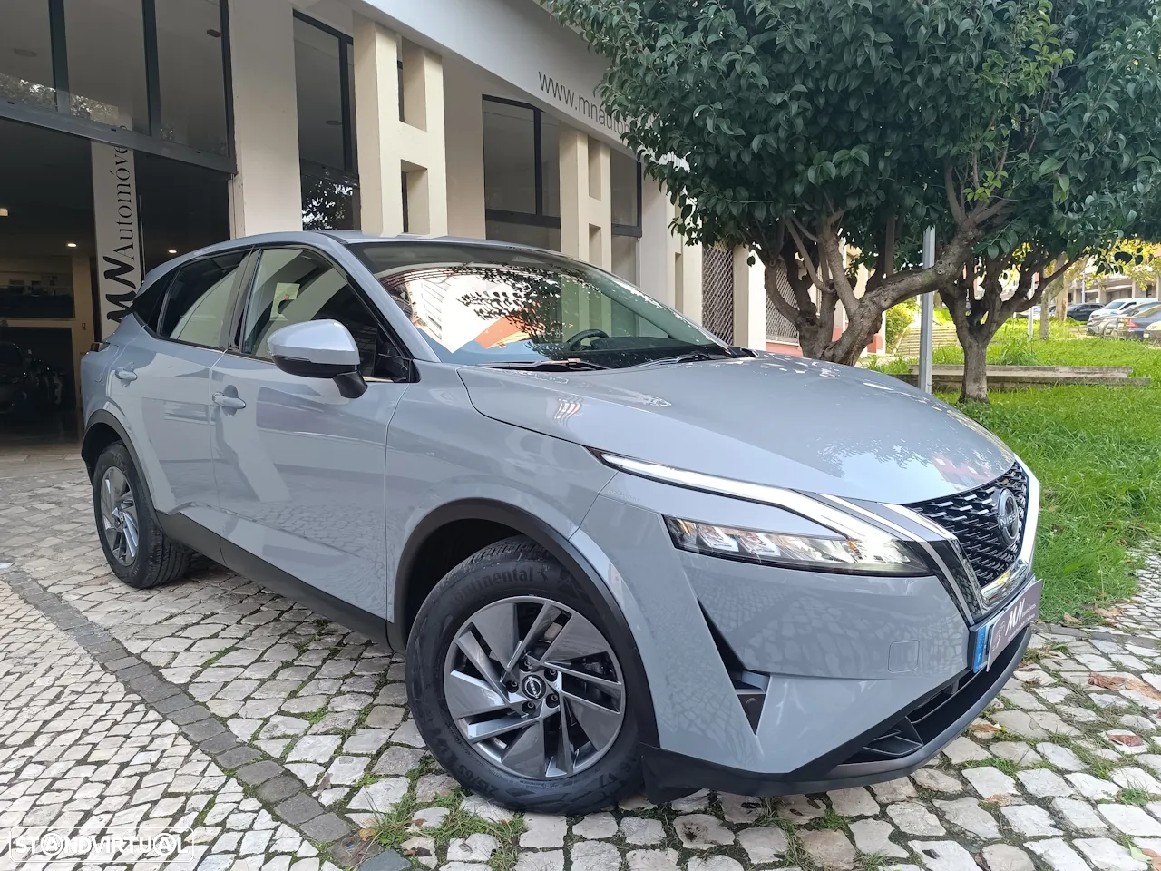 Nissan Qashqai 1.3 DIG-T N-Connecta LED Xtronic - 4