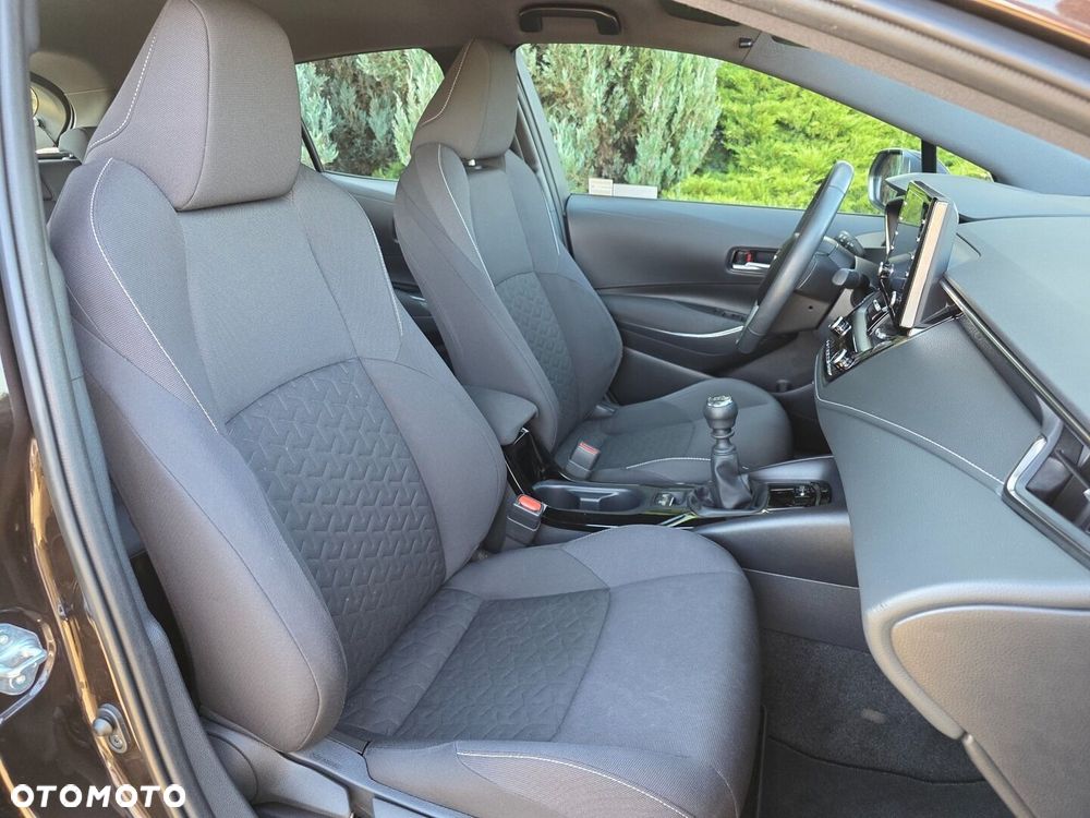 Toyota Corolla 1.2 T Comfort - 21