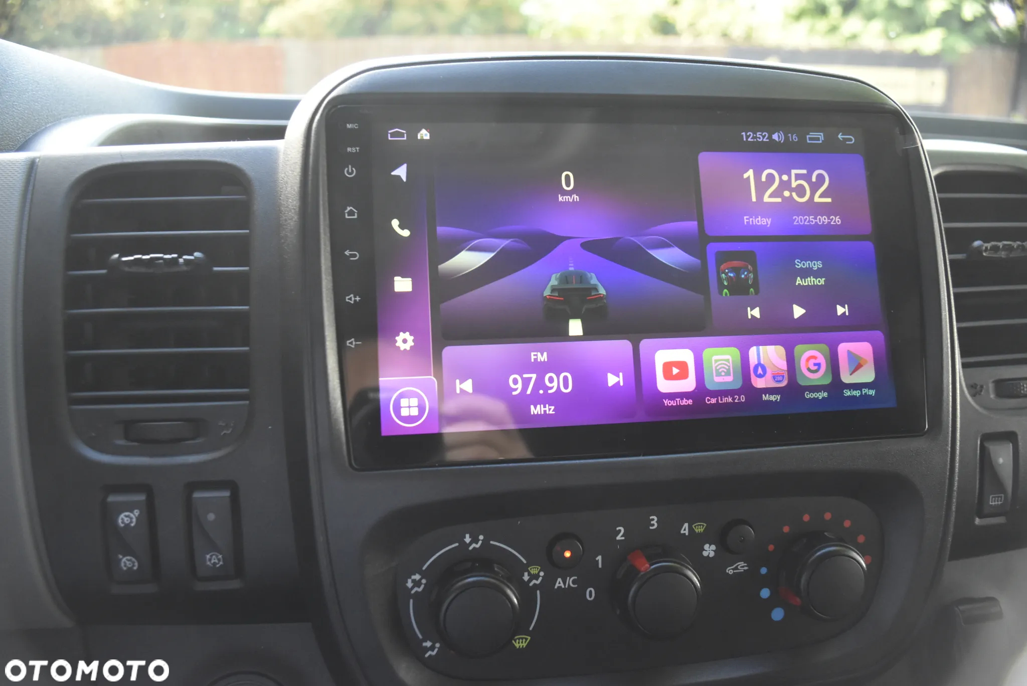 Renault Trafic - 11