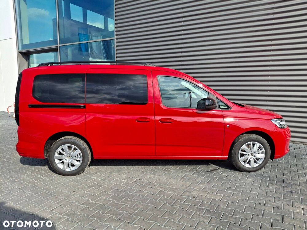 Volkswagen Caddy 1.5 TSI Life DSG - 9