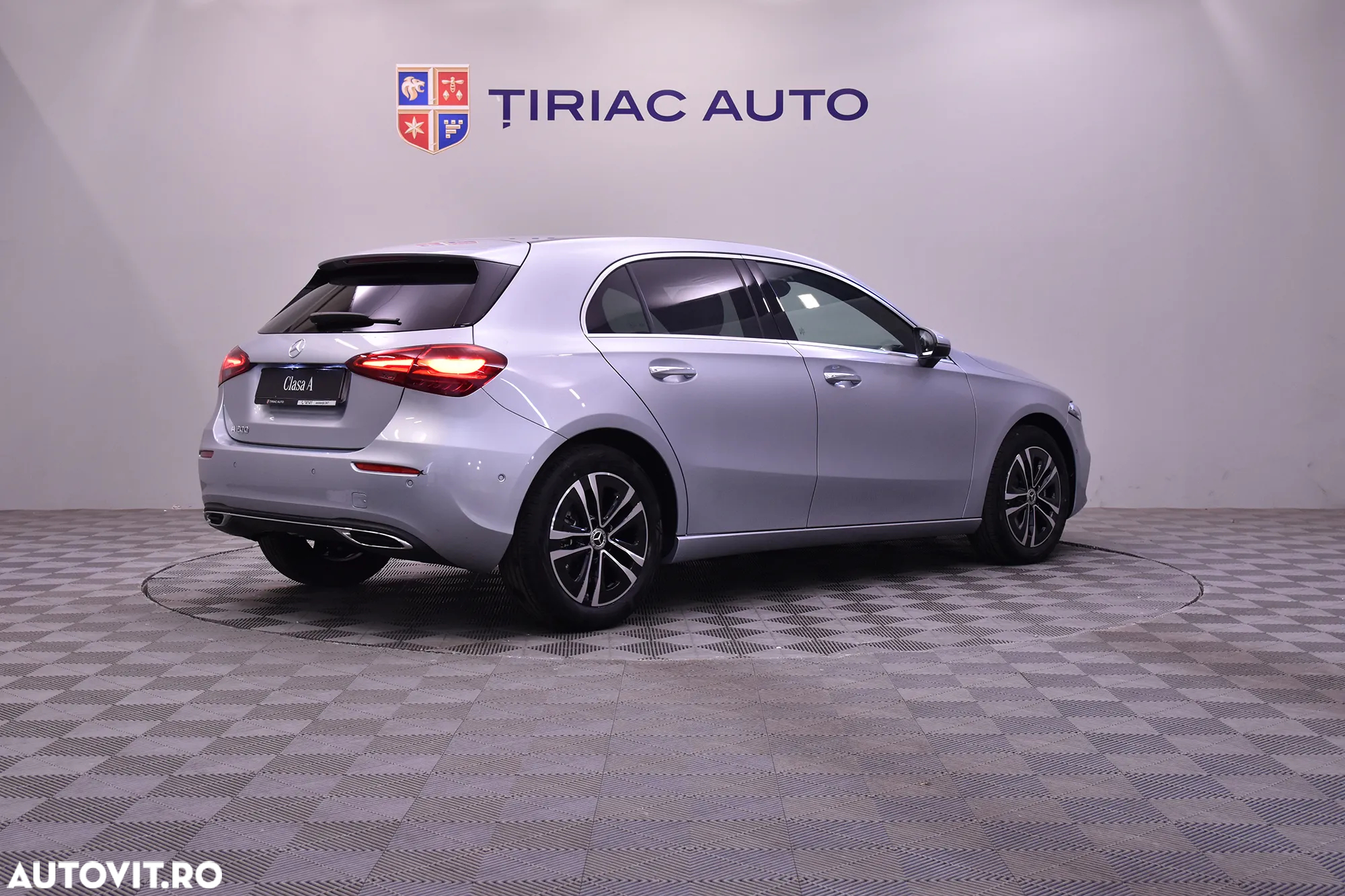 Mercedes-Benz A 200 MHEV 7G-DCT - 5