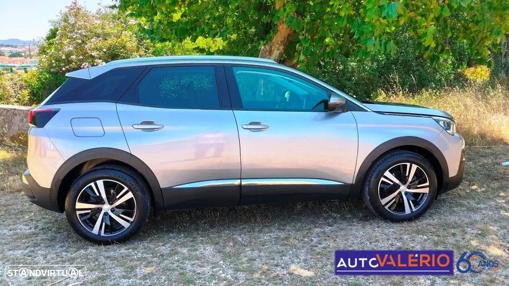 Peugeot 3008 1.5 BlueHDi Allure EAT8 - 5