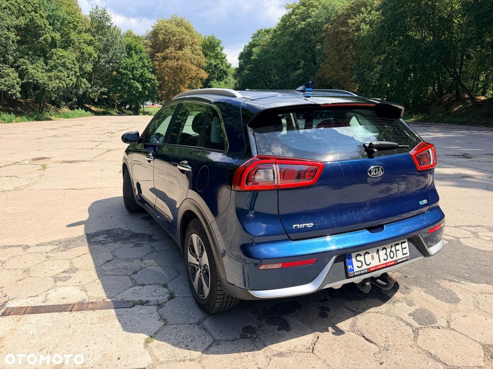 Kia Niro 1.6 GDI Hybrid L - 13