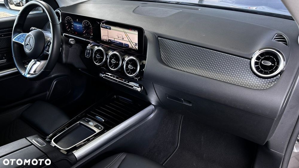 Mercedes-Benz GLA 220 mHEV 4-Matic Progressive 8G-DCT - 23