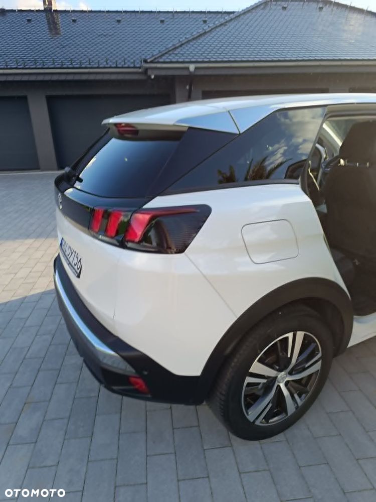 Peugeot 3008 1.6 PureTech GPF Allure S&S EAT8 - 9