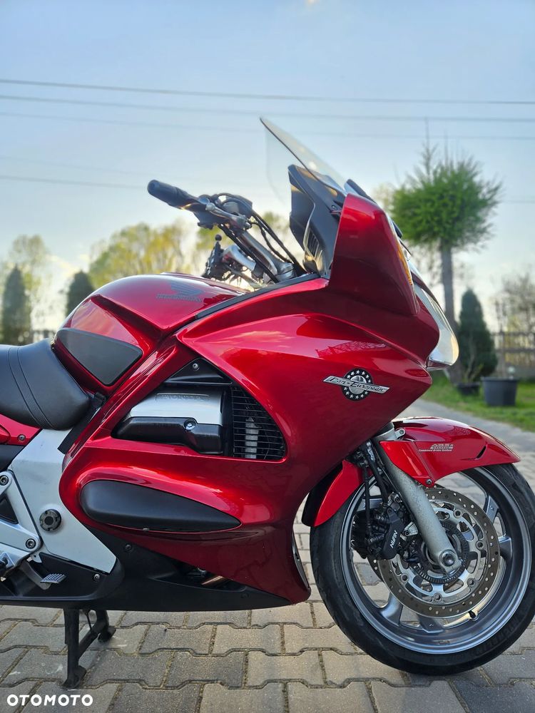 Honda ST - 3
