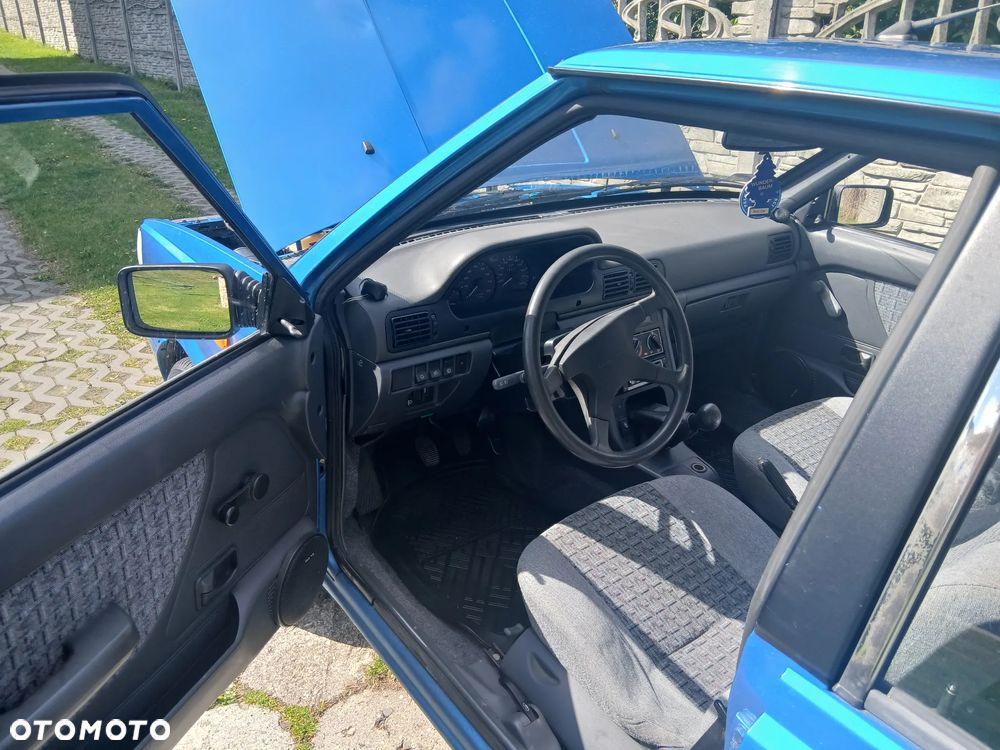 Polonez Caro - 3
