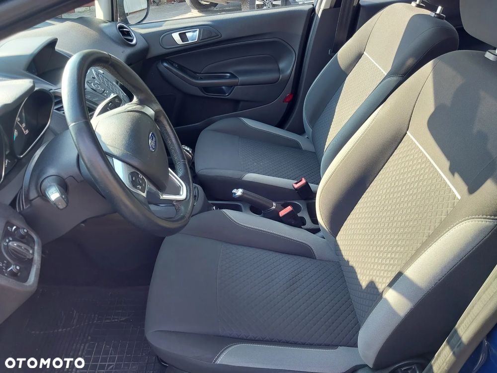 Ford Fiesta 1.0 EcoBoost S&S ST-LINE - 15