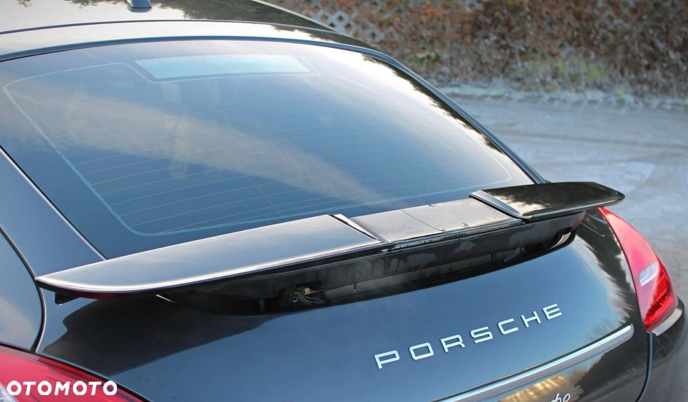 Porsche Panamera Turbo - 8