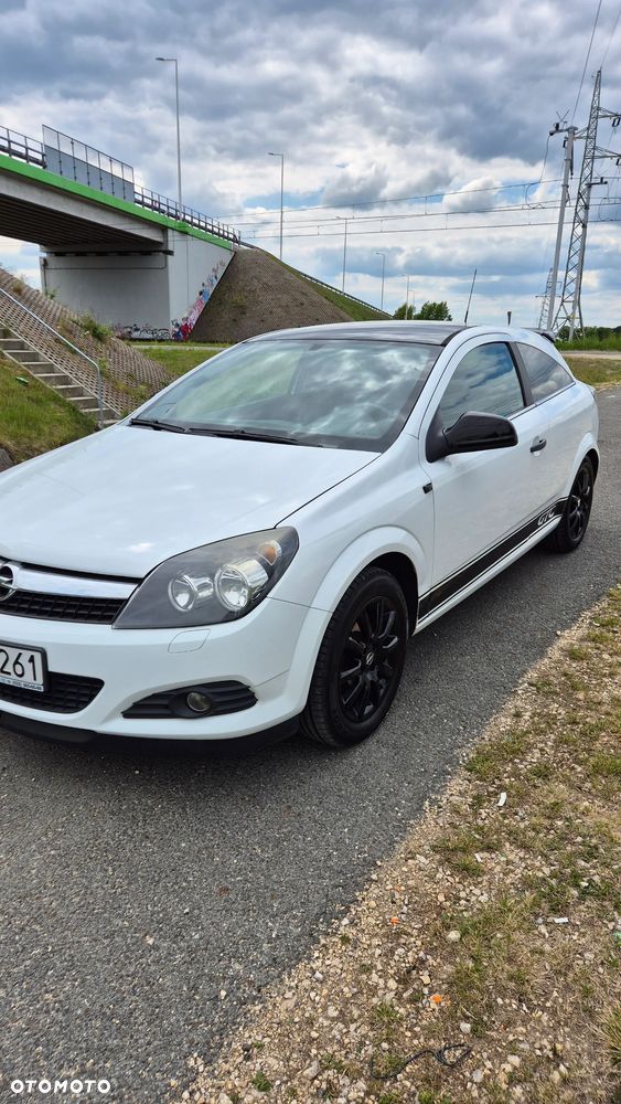 Opel Astra 1.4 111 - 16