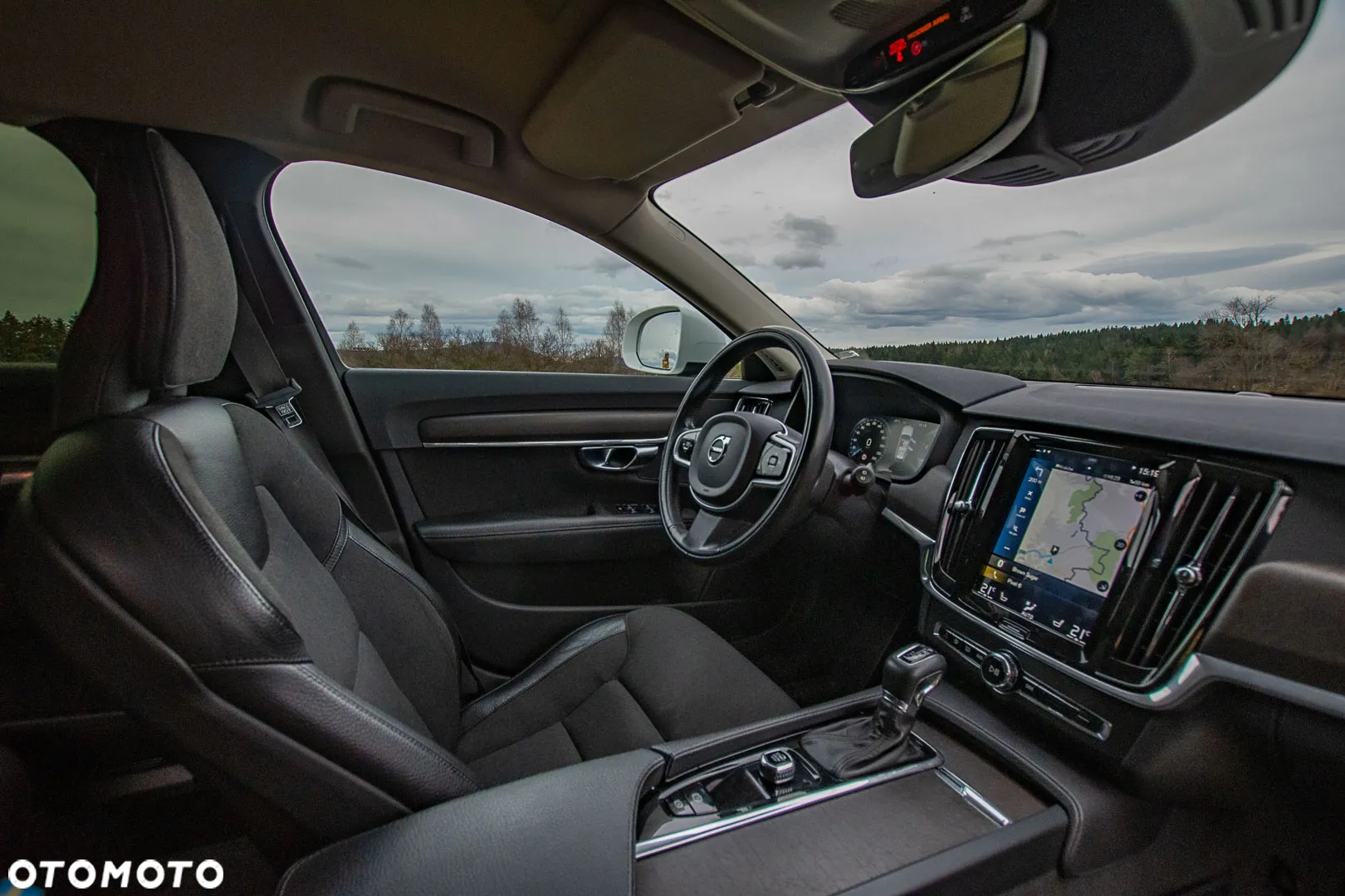 Volvo V90 Cross Country T5 AWD Geartronic - 26