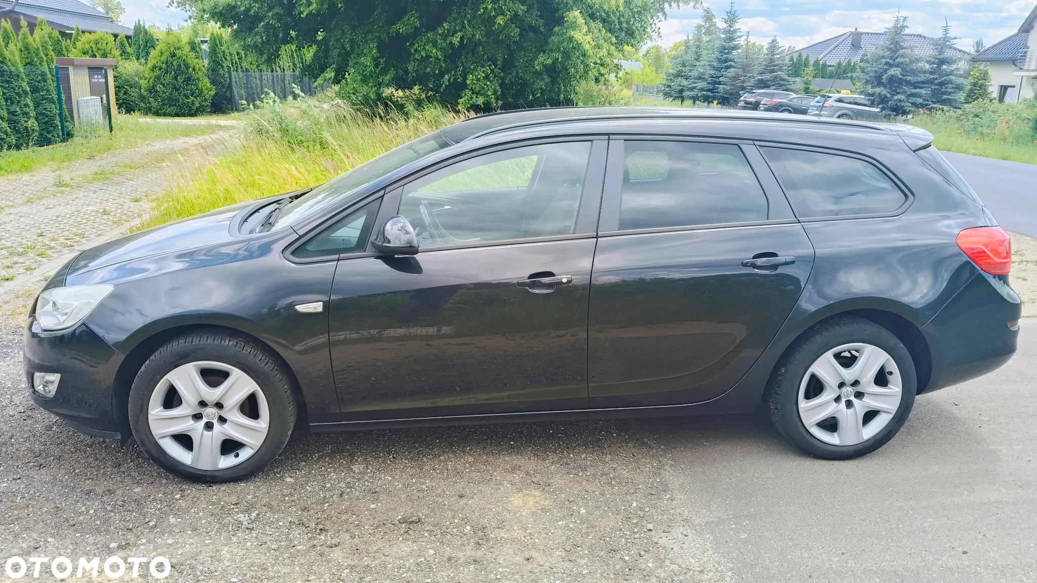 Opel Astra 1.4 Turbo Sports Tourer Design Edition - 4