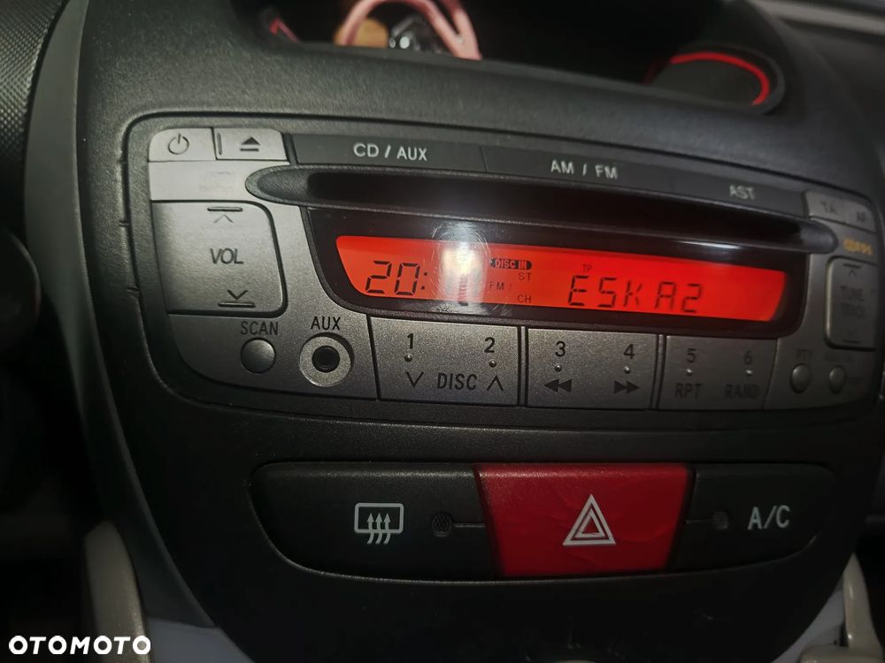 Citroën C1 1.0 CoolTech - 8