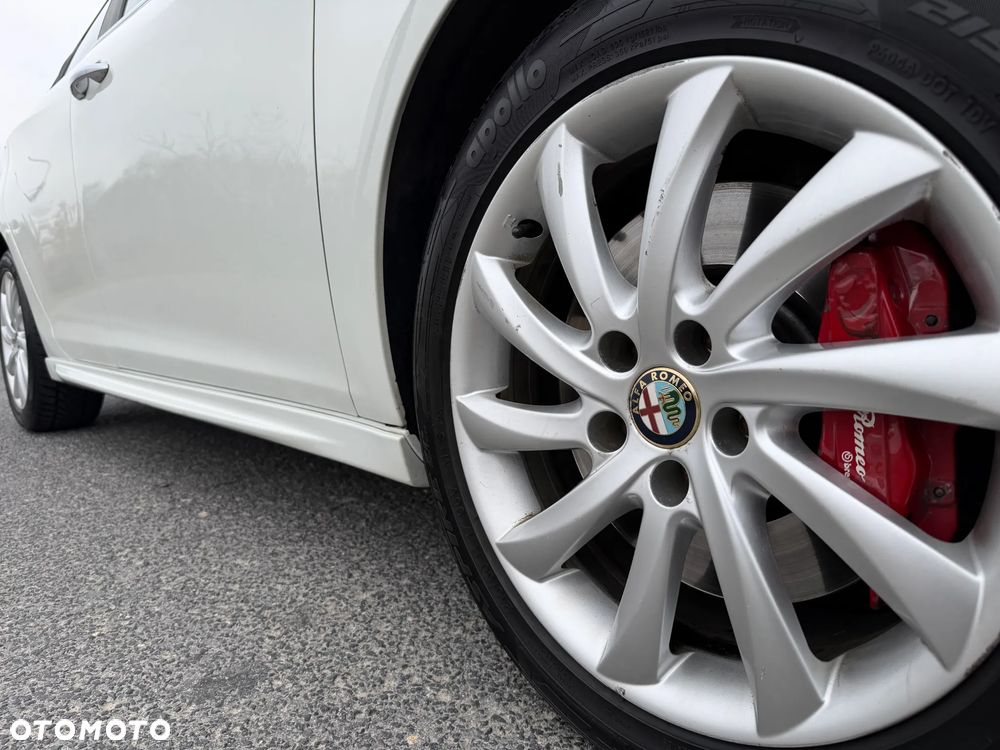 Alfa Romeo Giulietta 1.4 TB MultiAir Distinctive TCT - 6