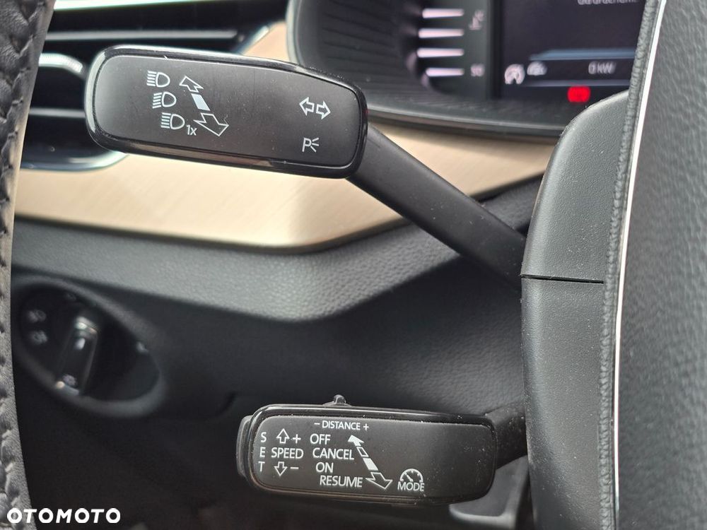 Skoda Kamiq 1.0 TSI Style - 21
