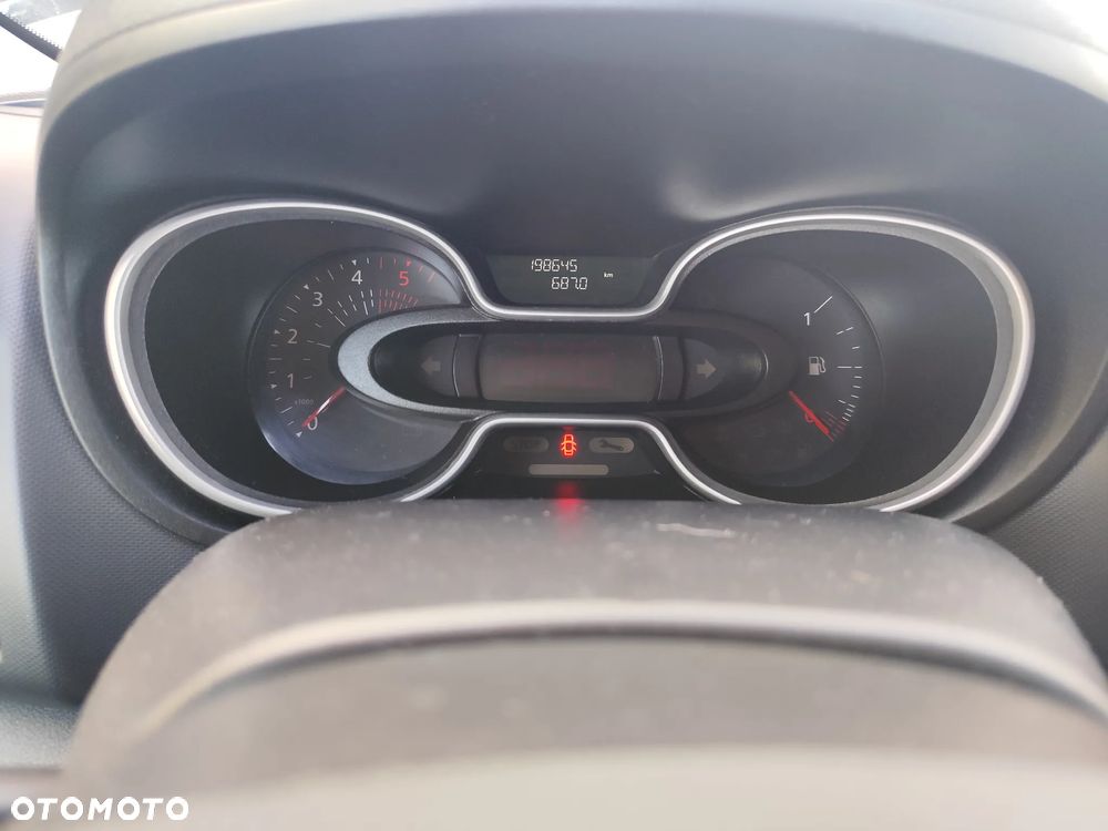 Renault Trafic 2.0 dCi L2H1 HD Business (bryg.) - 16